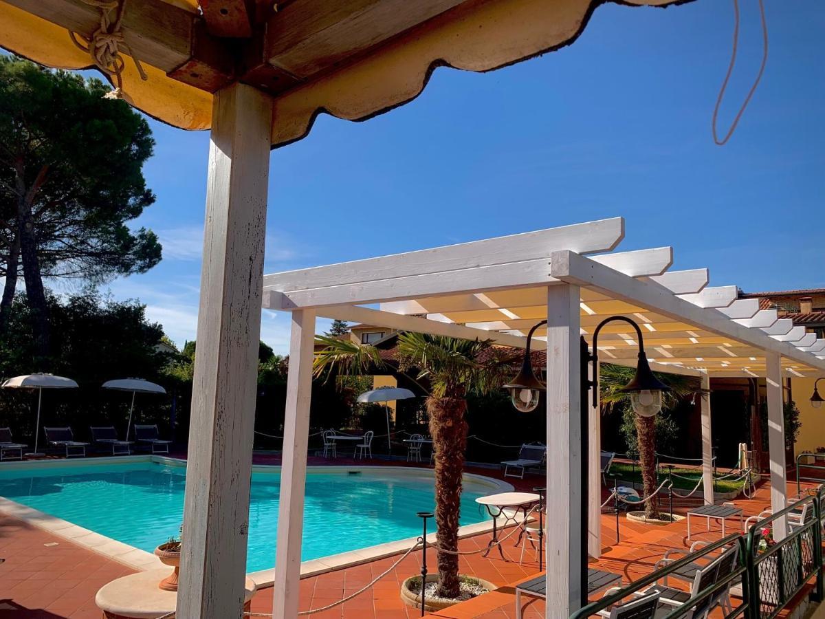 Hotel Duca Della Corgna Castiglione del Lago Exterior photo