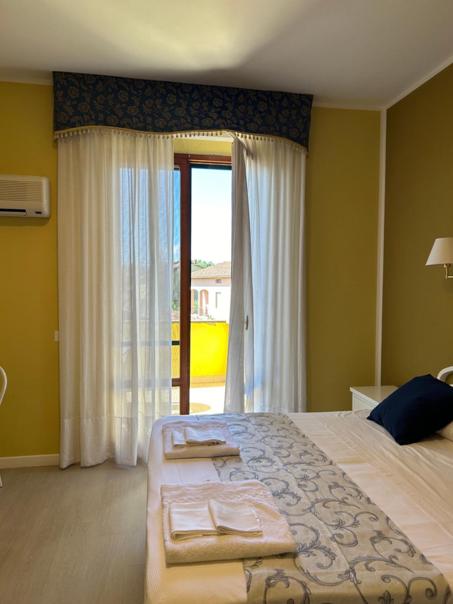 Hotel Duca Della Corgna Castiglione del Lago Exterior photo